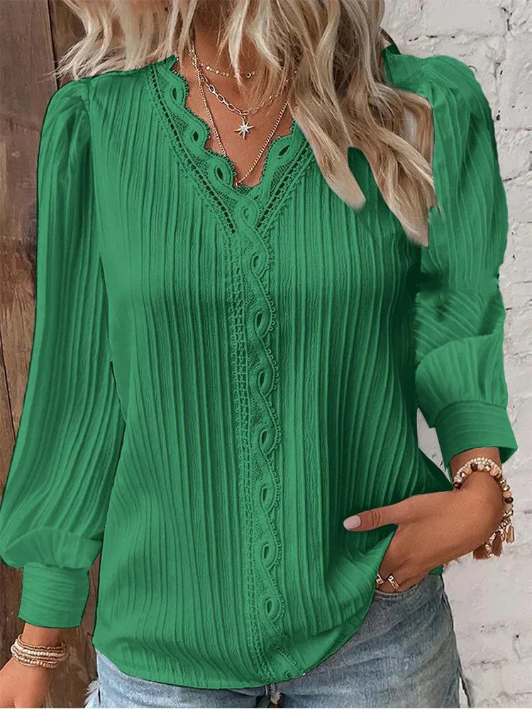 Emma™ | Blouse en Chiffon avec Détails en Dentelle