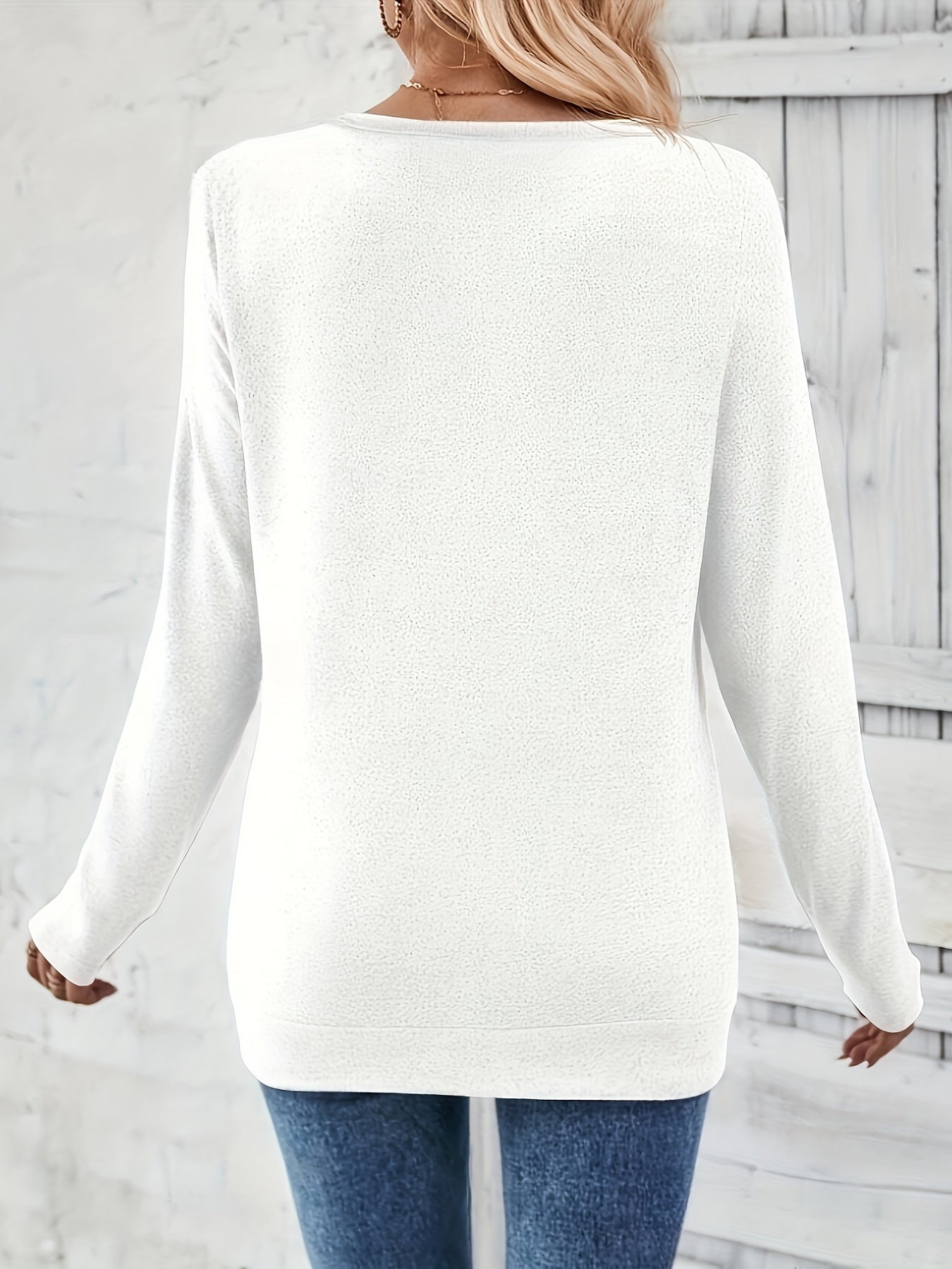 Clémence™ | T-shirt Élégant à Manches Longues avec Détail Bouton