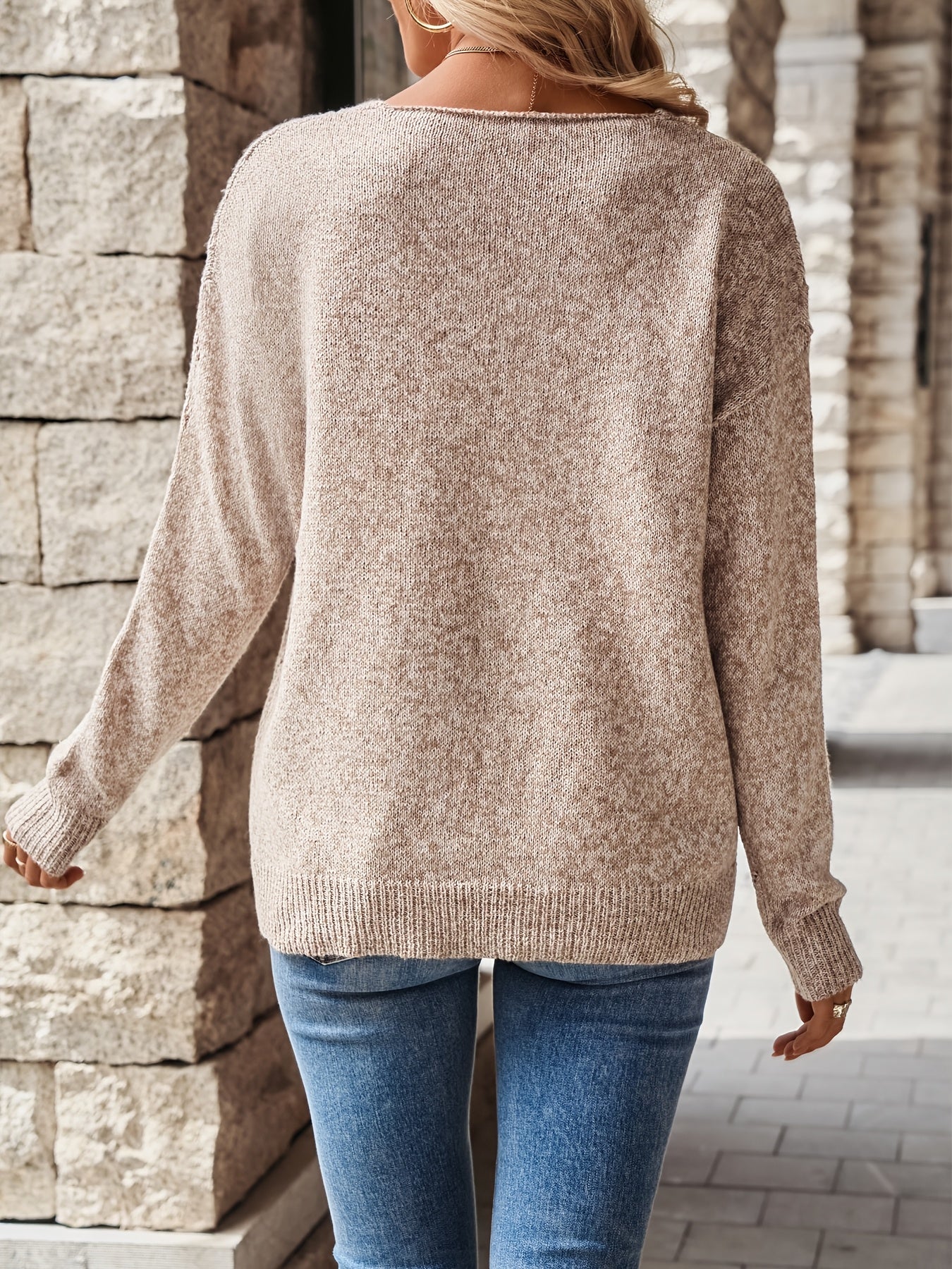 Louise™ | Pull Rose Clair Col V – Élégant et Confortable