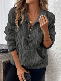 Gris foncé